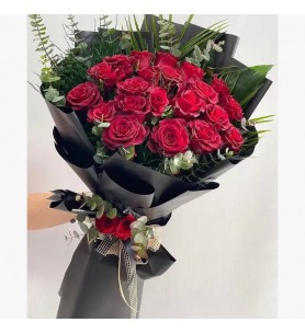 25 Kırmızı Gül Buketi